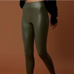 Offline by Aerie Real Luxe Faux Leather Olive Leggings Size Small NEW